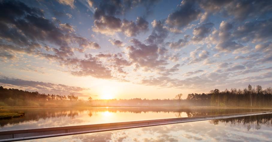 Afbeelding met landschap, buitenshuis, hemel, wolkDoor AI gegenereerde inhoud is mogelijk onjuist.